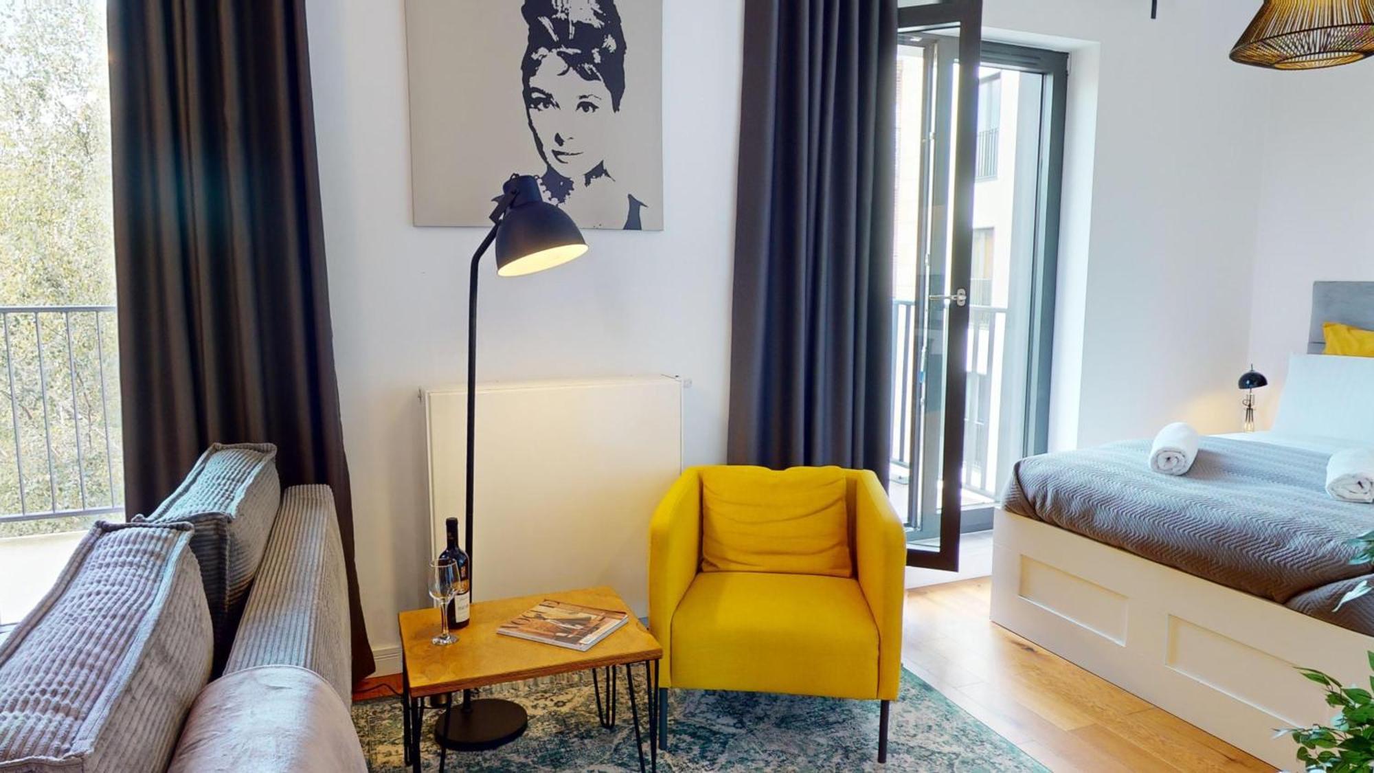 Apartament Witold's With A Rooftop View Of The - 500 Steps To Rynek Wroapart